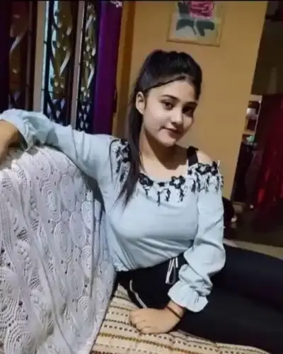 Call Girls Service in Kundgol